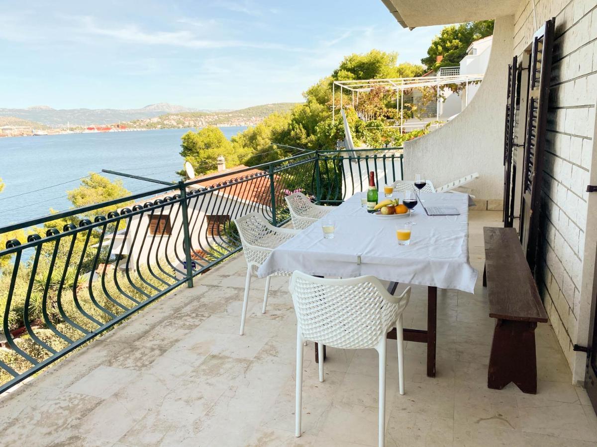 Seaview & Beachfront Apartments Jakov Donji Okrug  المظهر الخارجي الصورة