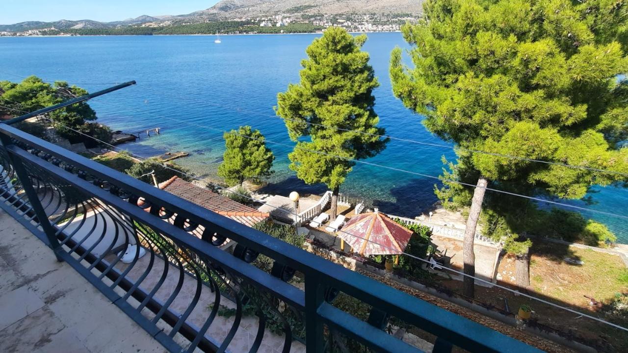 Seaview & Beachfront Apartments Jakov Donji Okrug  المظهر الخارجي الصورة